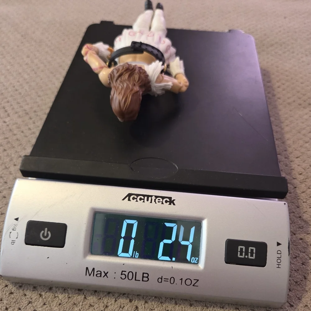2021 AEW Jazwares Unrivaled Collection Series 3 #20 Riho Preowned wrestling - Picture 10 of 12